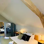 Le Chateau Des Forges Hotel 3*