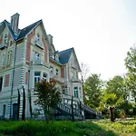 Le Chateau Des Forges 3*