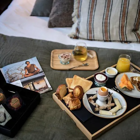 Le Chateau Des Forges Hotel 3*