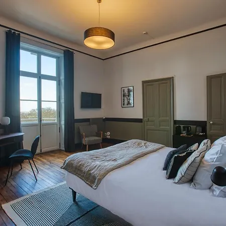 Hotell Le Chateau Des Forges 3*