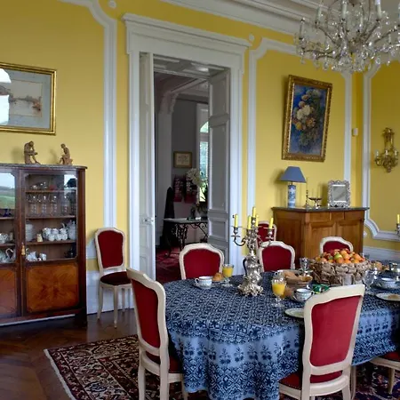 Le Chateau Des Forges Готель