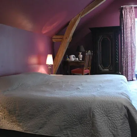 Château Des Forges Par Slow Village Hotel