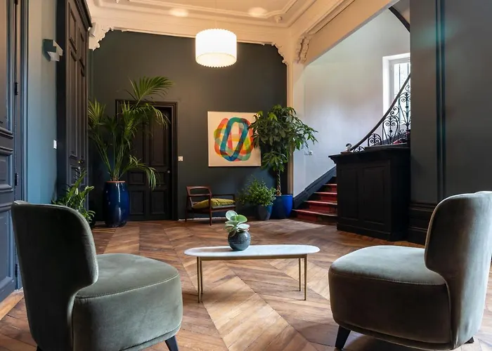 Le Chateau Des Forges Hotell