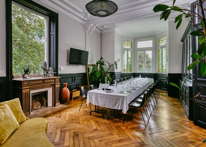 Hotell Le Chateau Des Forges