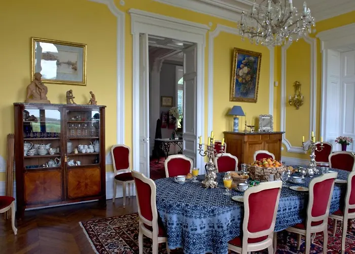 Le Chateau Des Forges Hotell