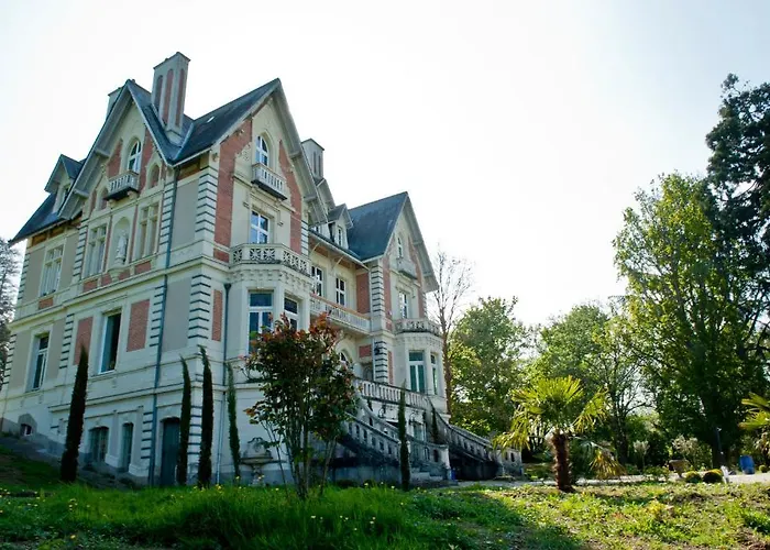 Le Chateau Des Forges 3*