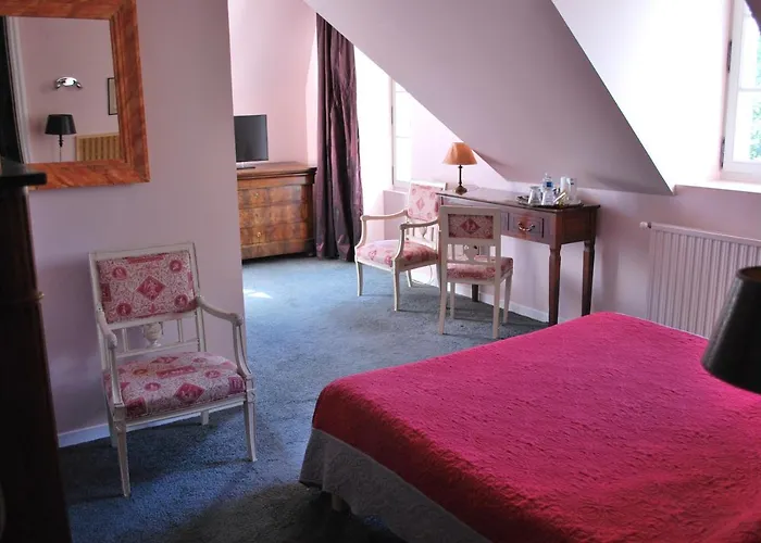 Hotell Le Chateau Des Forges 3*